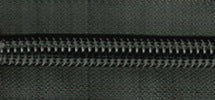 #8 コイル YKK® ジッパー バイ ザ ヤード (ヤードごとに販売)