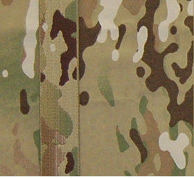 Cinta Jacquard elástica tejida de 1" - Patrón de camuflaje MultiCam® (se vende por yarda)