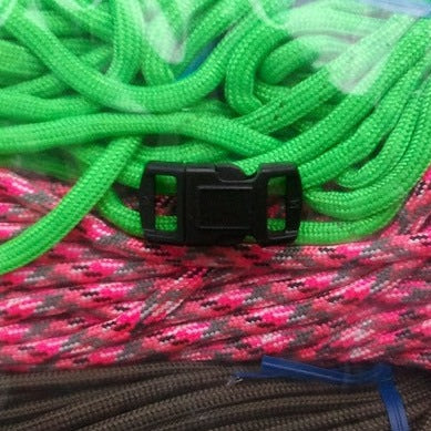 3/8" Contoured Side Release Buckles-Black (Sold per Each)