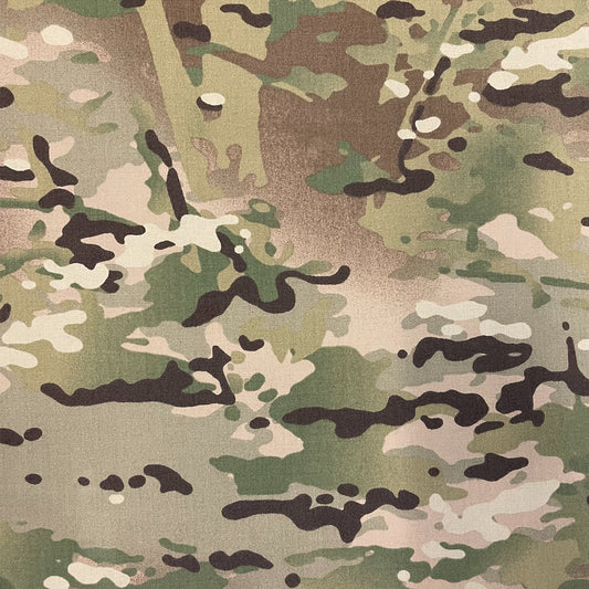 高度な難燃性 - MultiCam® (ヤードごとに販売)