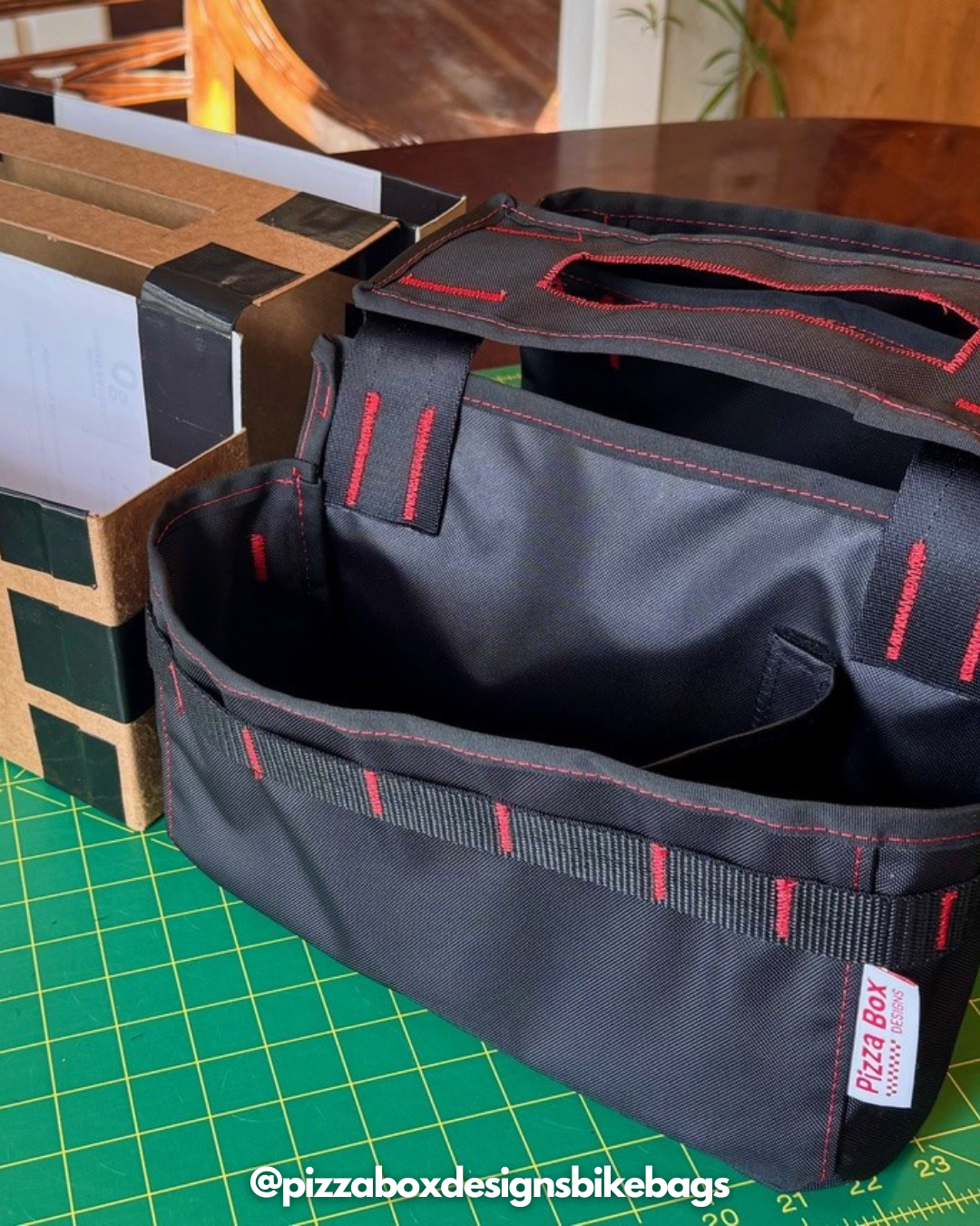 チャレンジ リサイクル バッグ クロス (RBC) - 環境に優しい C0 DWR コーティングされた 200D 生地 (ヤードごとに販売)