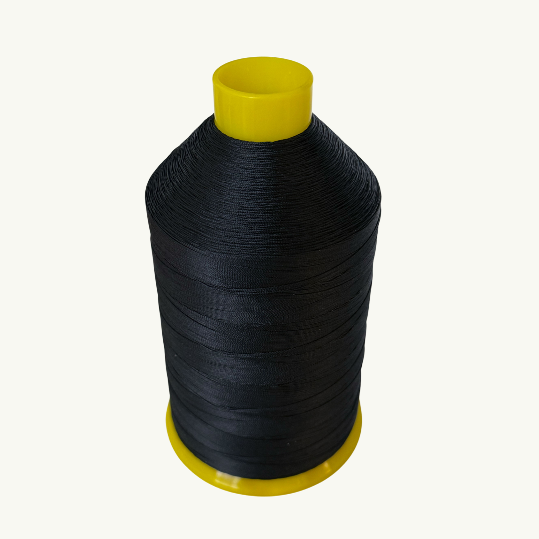 Conos de 10 oz de hilo de nailon reforzado Strongbond 40 (se venden por cada uno)