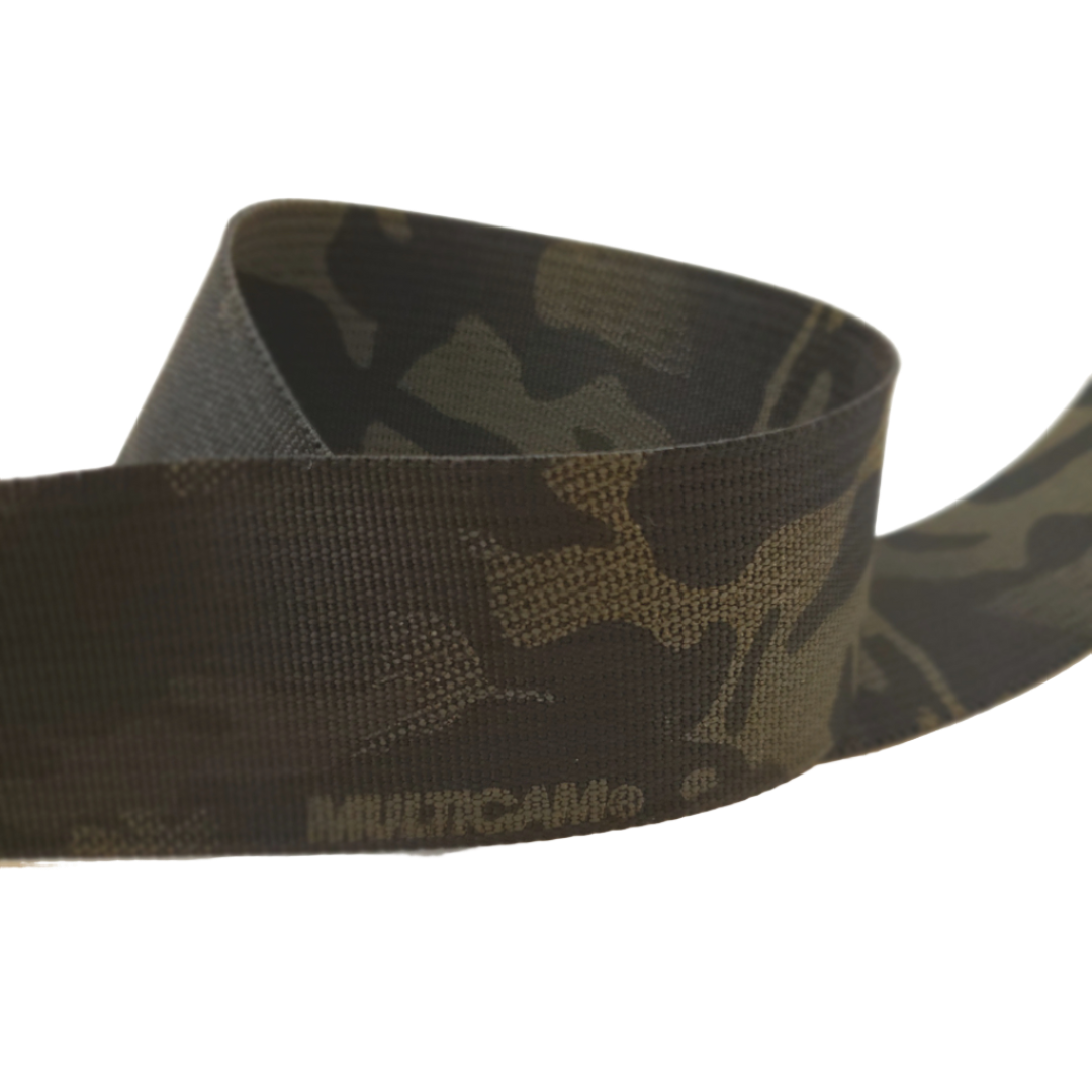Cinta de nailon teñida con solución de 2" - MultiCam Black impresa a dos caras (se vende por yarda)
