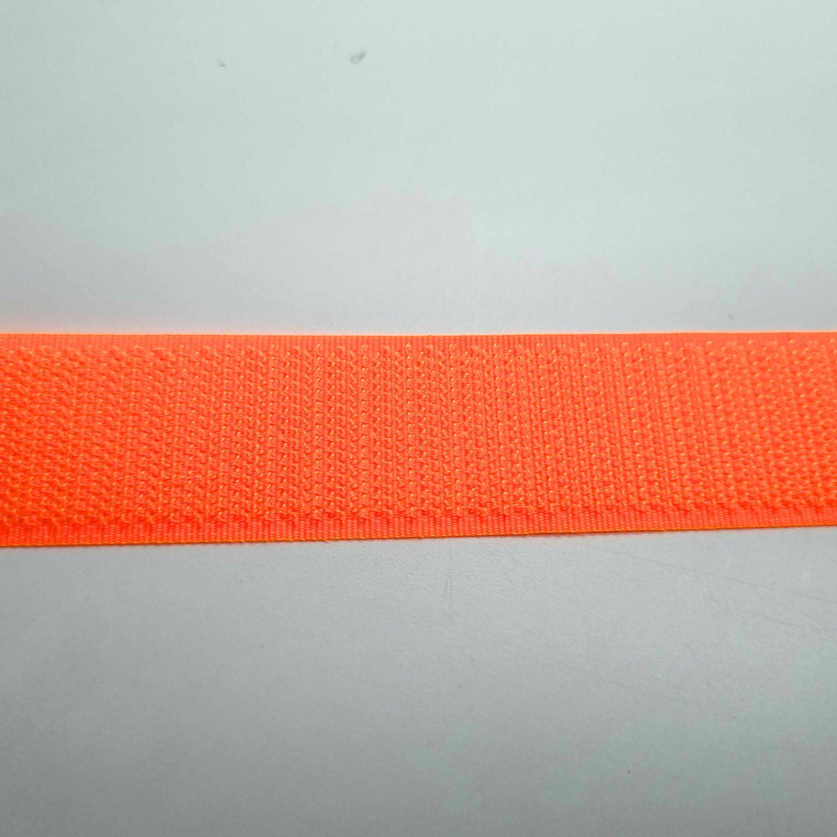 Gancho sujetador de cinta para coser de 1 pulgada (se vende por yarda)