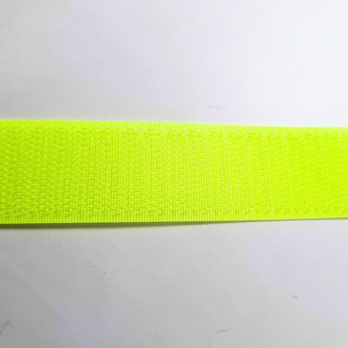 Gancho sujetador de cinta para coser de 1 pulgada (se vende por yarda)