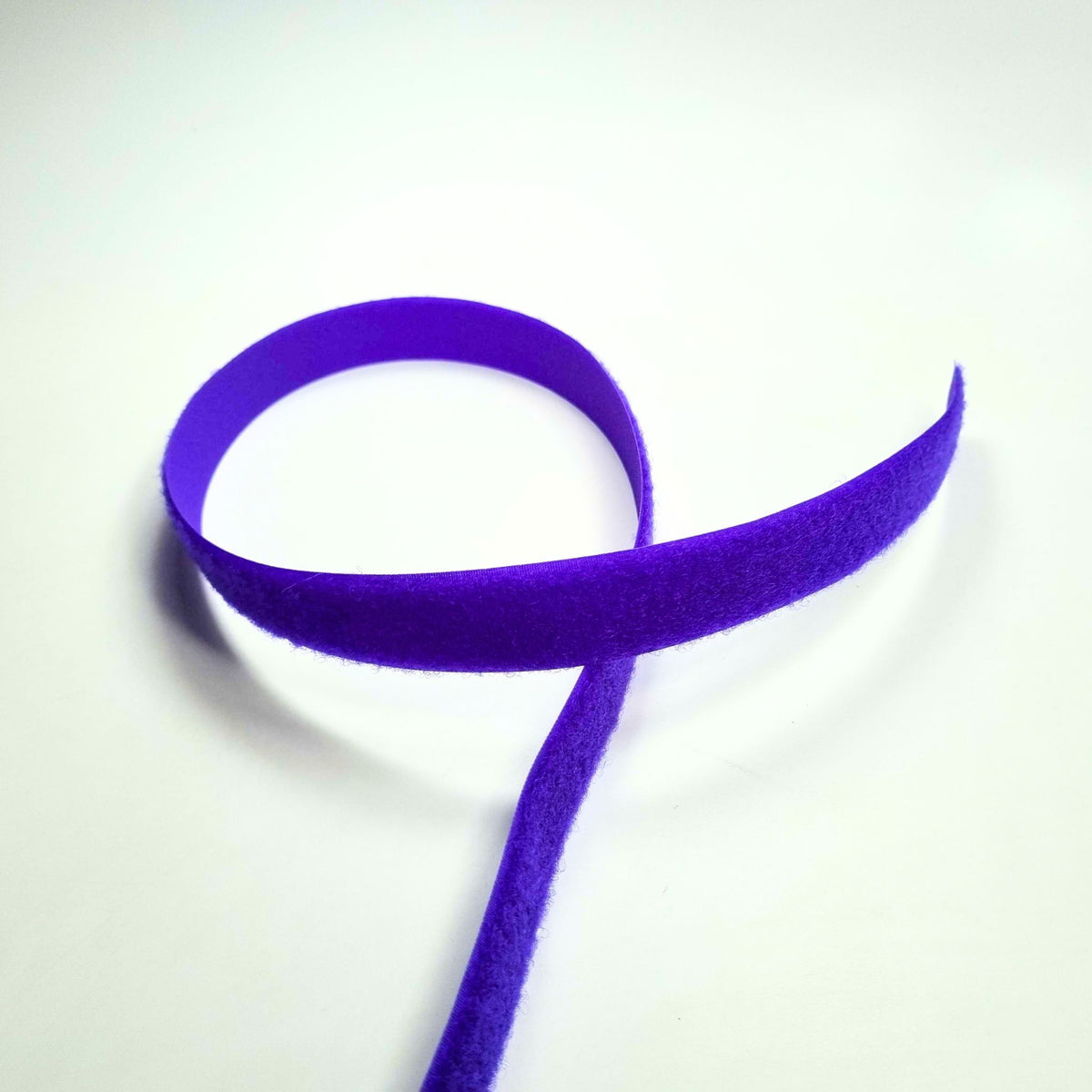 Gancho sujetador de cinta para coser de 1 pulgada (se vende por yarda)