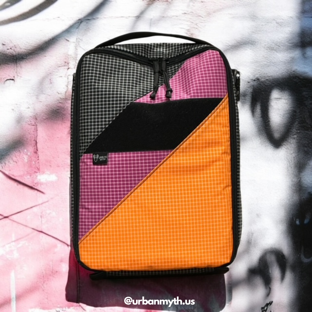 UltraGrid™ - ダブルウルトラリップストップを備えた 100% リサイクルナイロングリッド生地 (1 フィート単位で販売)