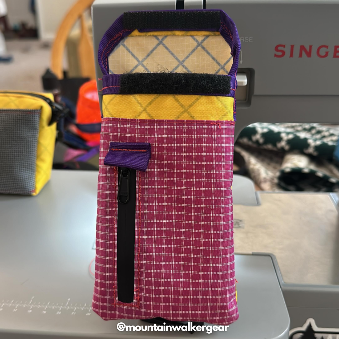 ECOPAK by Challenge - Tejido de poliéster reciclado 200D con respaldo Ripstop 70d (se vende por yarda)