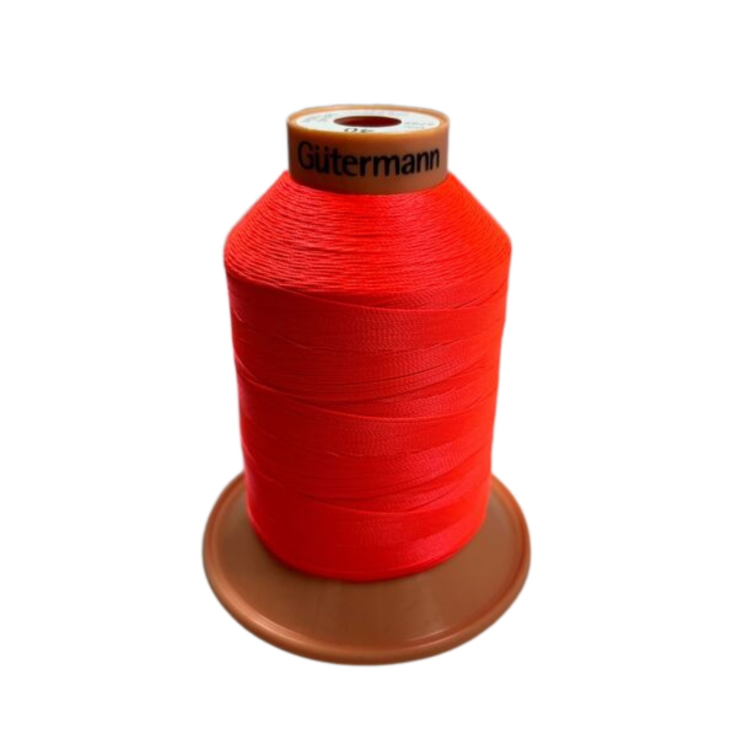 Hilo Gutermann TERA 40 100% Poliéster (Se Vende por Unidad)