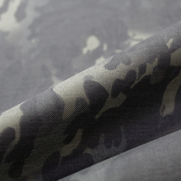 500 デニールのミルスペック CORDURA® ナイロン生地 MultiCam® Camo